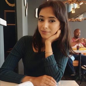 Meet your Posher, Warisha